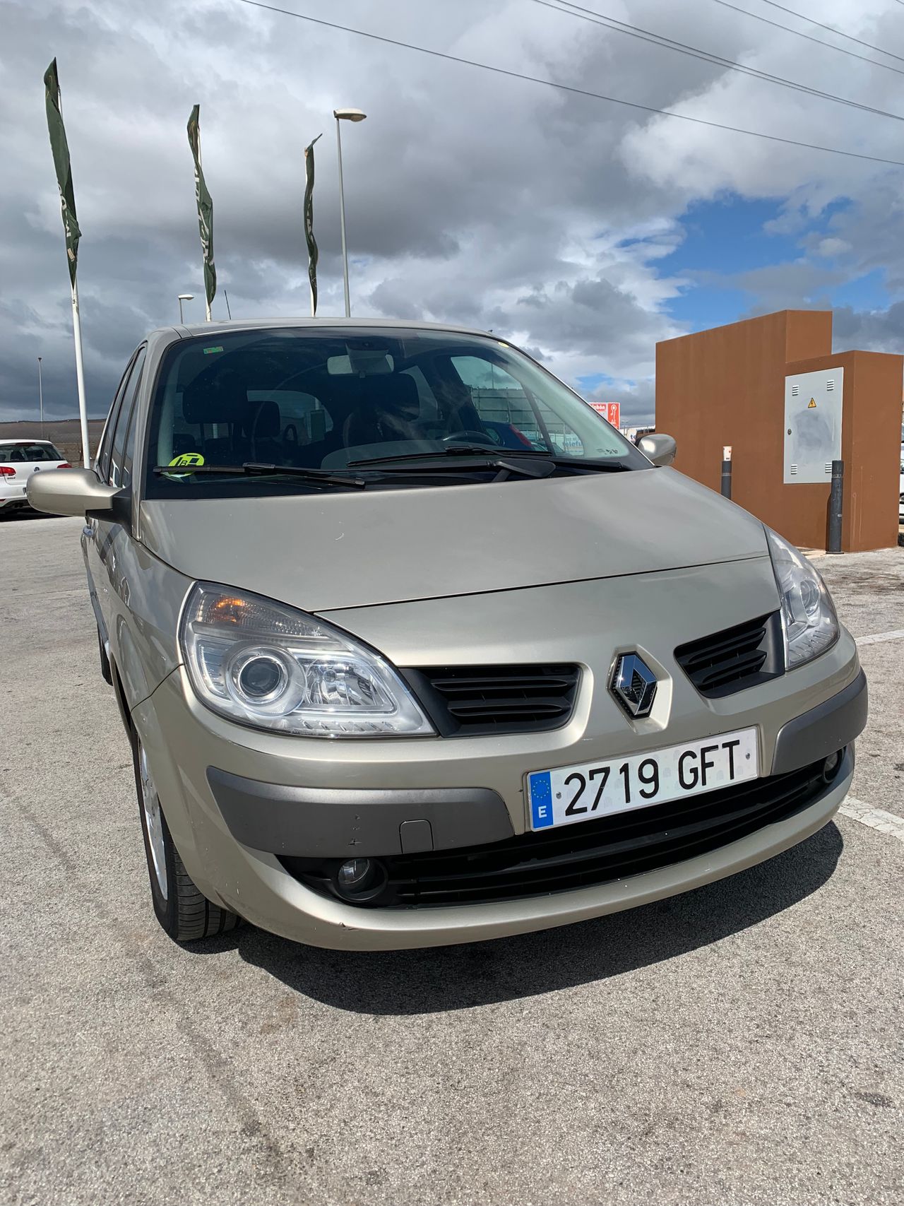 Renault Grand Scénic ocasión segunda mano 2008 Diésel por 6.500€ en Málaga