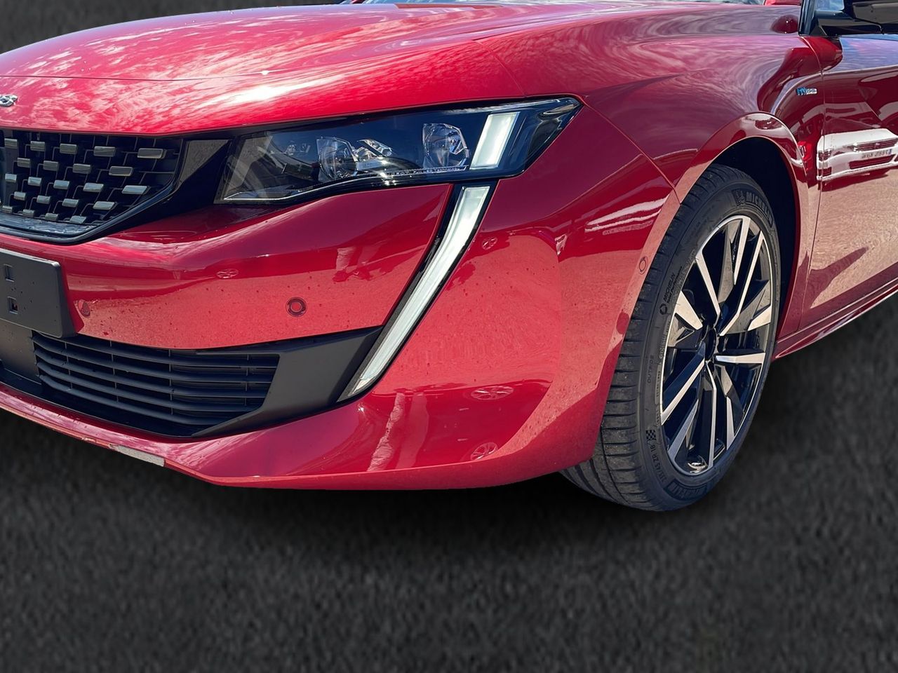 peugeot 508 hybrid 2023 / foto grande (3)