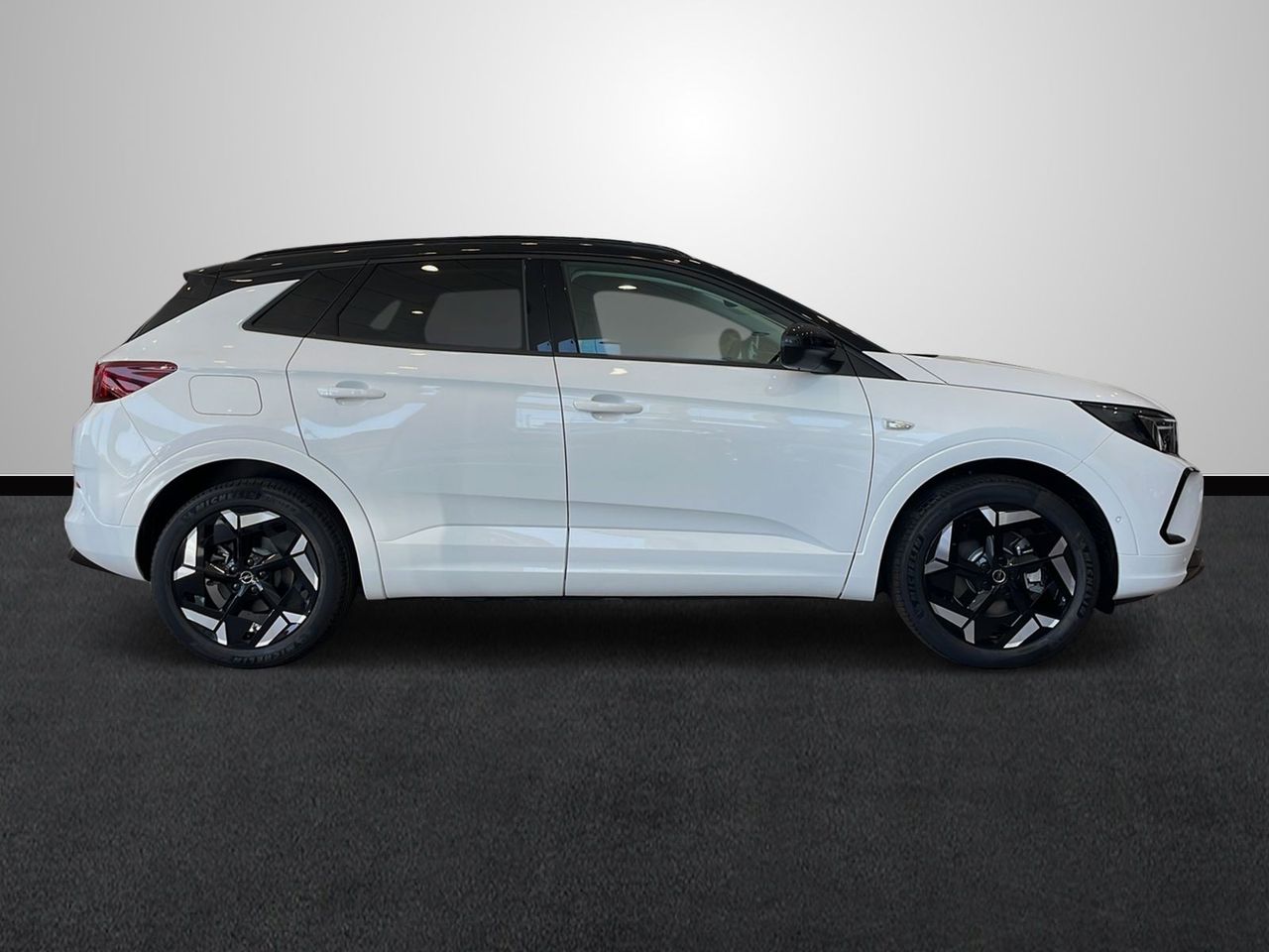 opel grandland phev 2024 / foto grande (2)