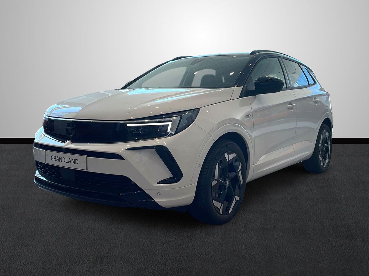Cargador para telefonos tipo c  de segunda mano - opel grandland phev 2024 /