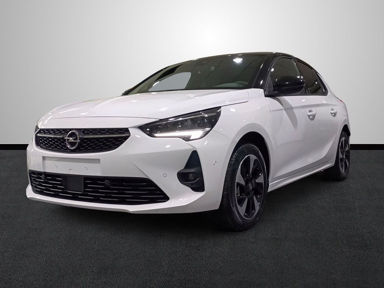 Opel corsae 2023  de segunda mano - opel corsa-e 2023 /