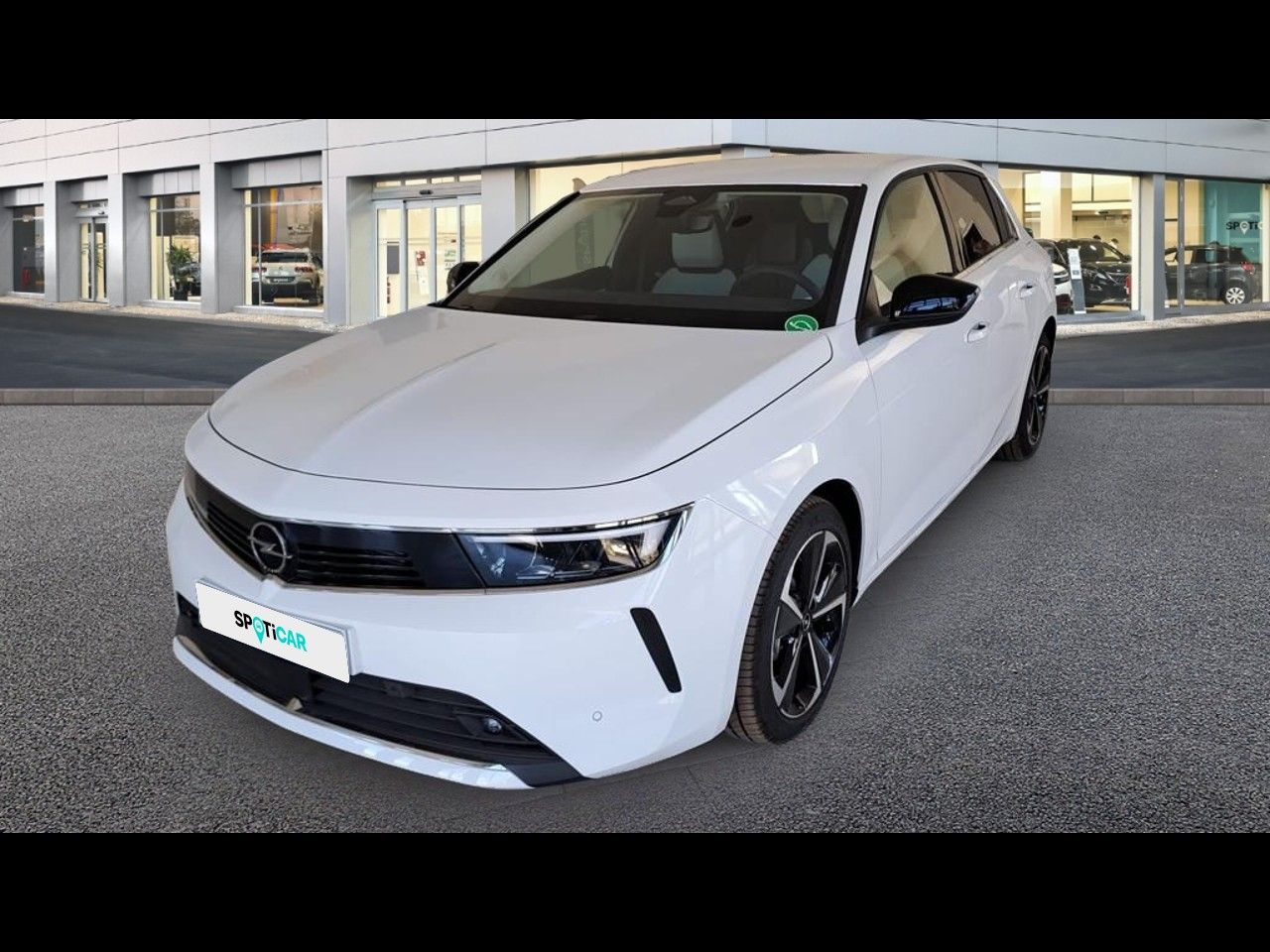 Coche hibrido con mbux  de segunda mano - opel astra phev 2023 /