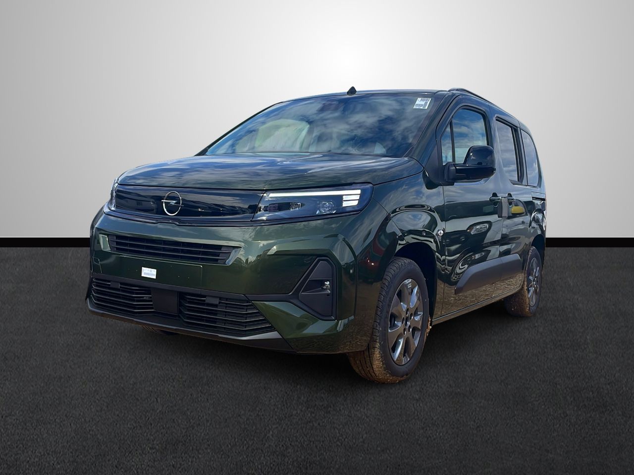 Opel combo 2023  de segunda mano - opel combo 2025 /