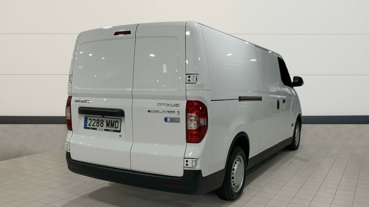 Maxus eDeliver 3 BEV 50KWH AUTO LWB 122 4P