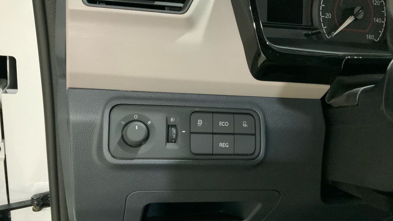 Maxus eDeliver 3 BEV 50KWH AUTO LWB 122 4P