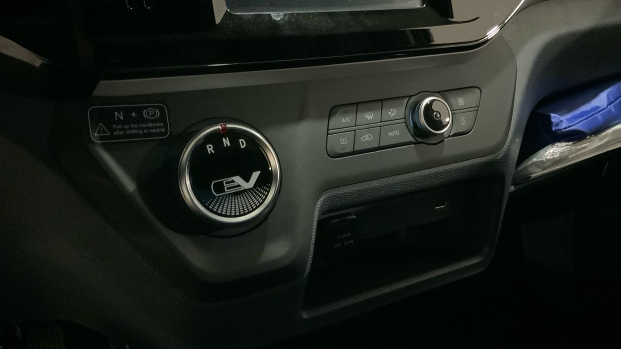 Maxus eDeliver 3 BEV 50KWH AUTO LWB 122 4P