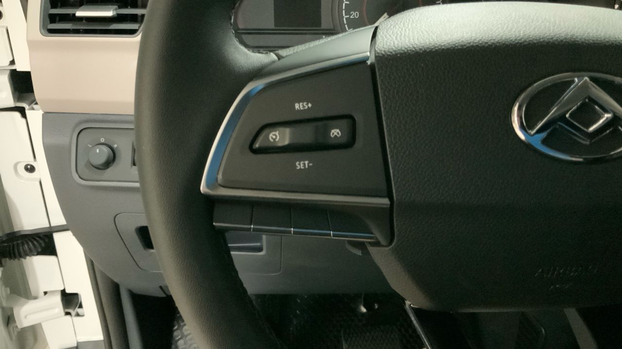 Maxus eDeliver 3 BEV 50KWH AUTO LWB 122 4P