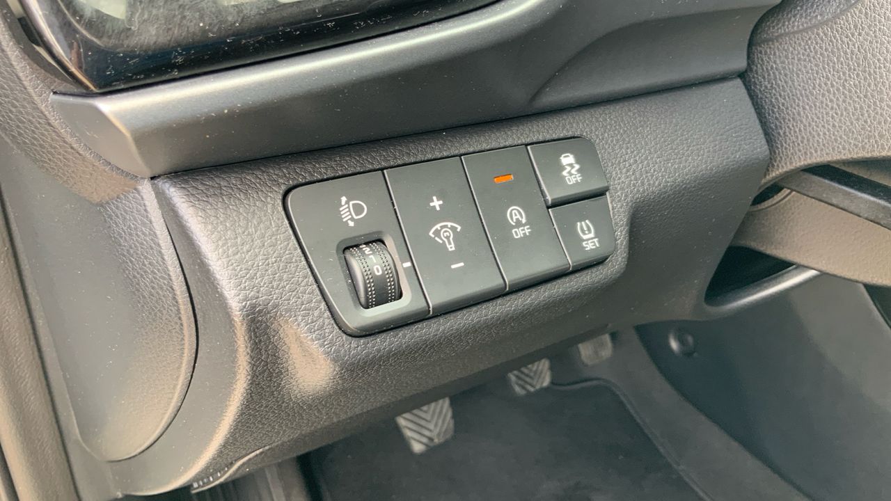 Kia Stonic 1.0 T-GDI MHEV IMT 74KW DRIVE 100 5P