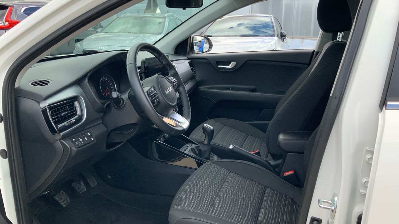 Kia Stonic 1.0 T-GDI MHEV IMT 74KW DRIVE 100 5P