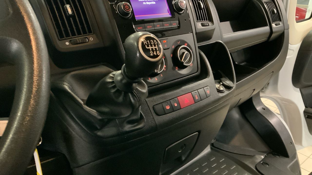 Citroën Jumper 2.2 BLUEHDI 103KW 35 L3H2 DRIVER 140 4P
