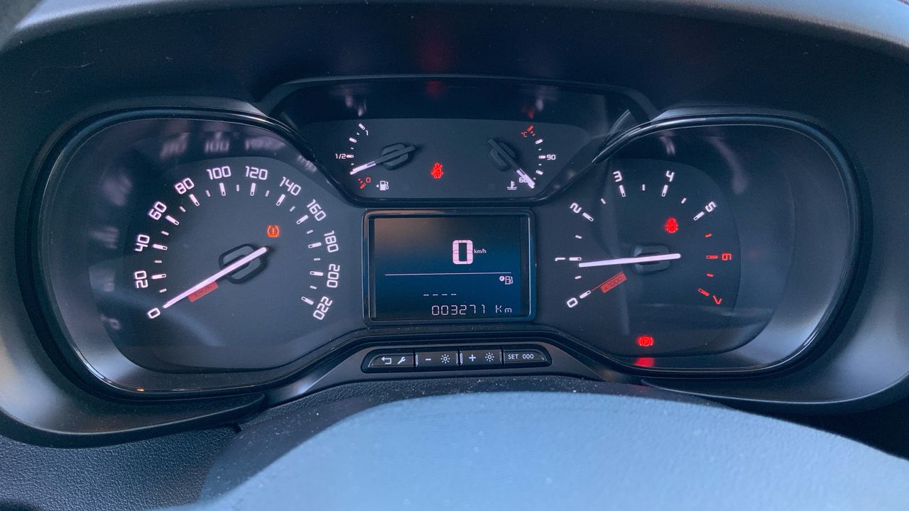 Toyota Proace City 1.5D 75KW GX PLUS MWB 650KG 102 4P