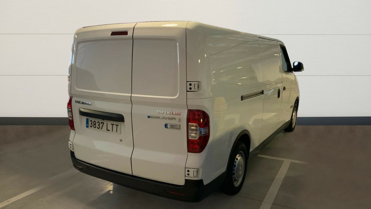 Maxus eDeliver 3 BEV 35KWH AUTO LWB 122 4P