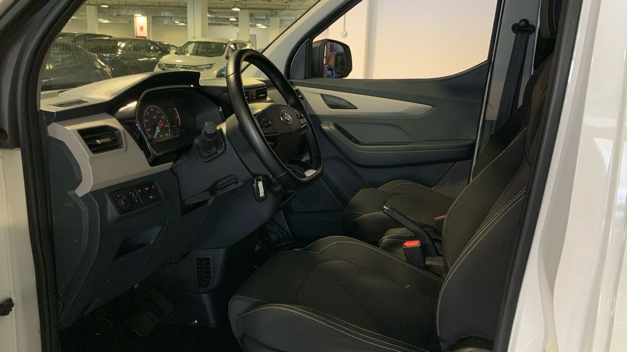 Maxus eDeliver 3 BEV 35KWH AUTO LWB 122 4P
