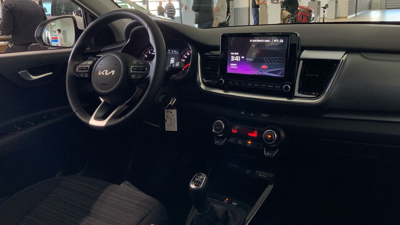 Kia Stonic 1.0 T-GDI MHEV IMT 74KW DRIVE 100 5P