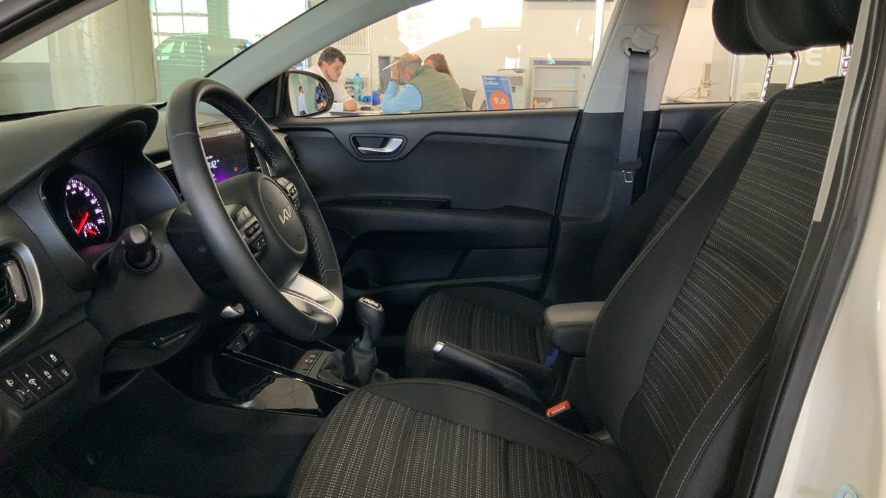 Kia Stonic 1.0 T-GDI MHEV IMT 74KW DRIVE 100 5P