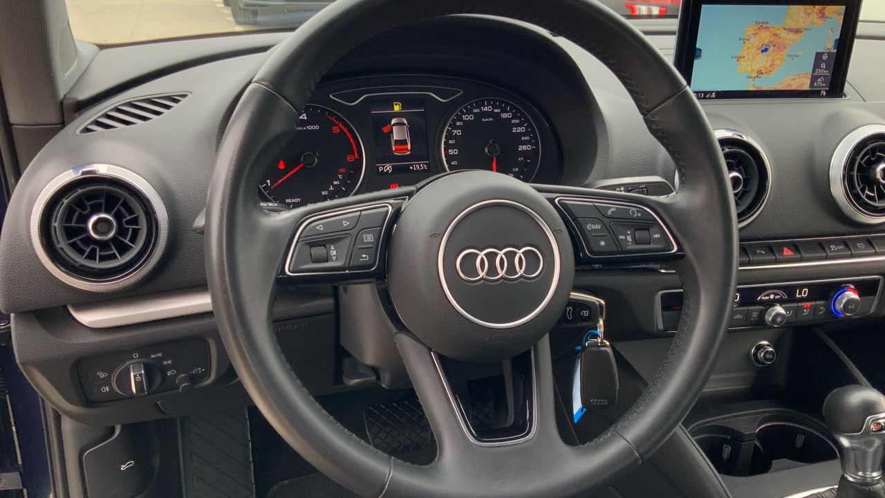 Audi A3 2.0 35 TDI S TRONIC 150 4P