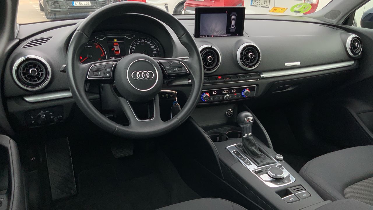 Audi A3 2.0 35 TDI S TRONIC 150 4P