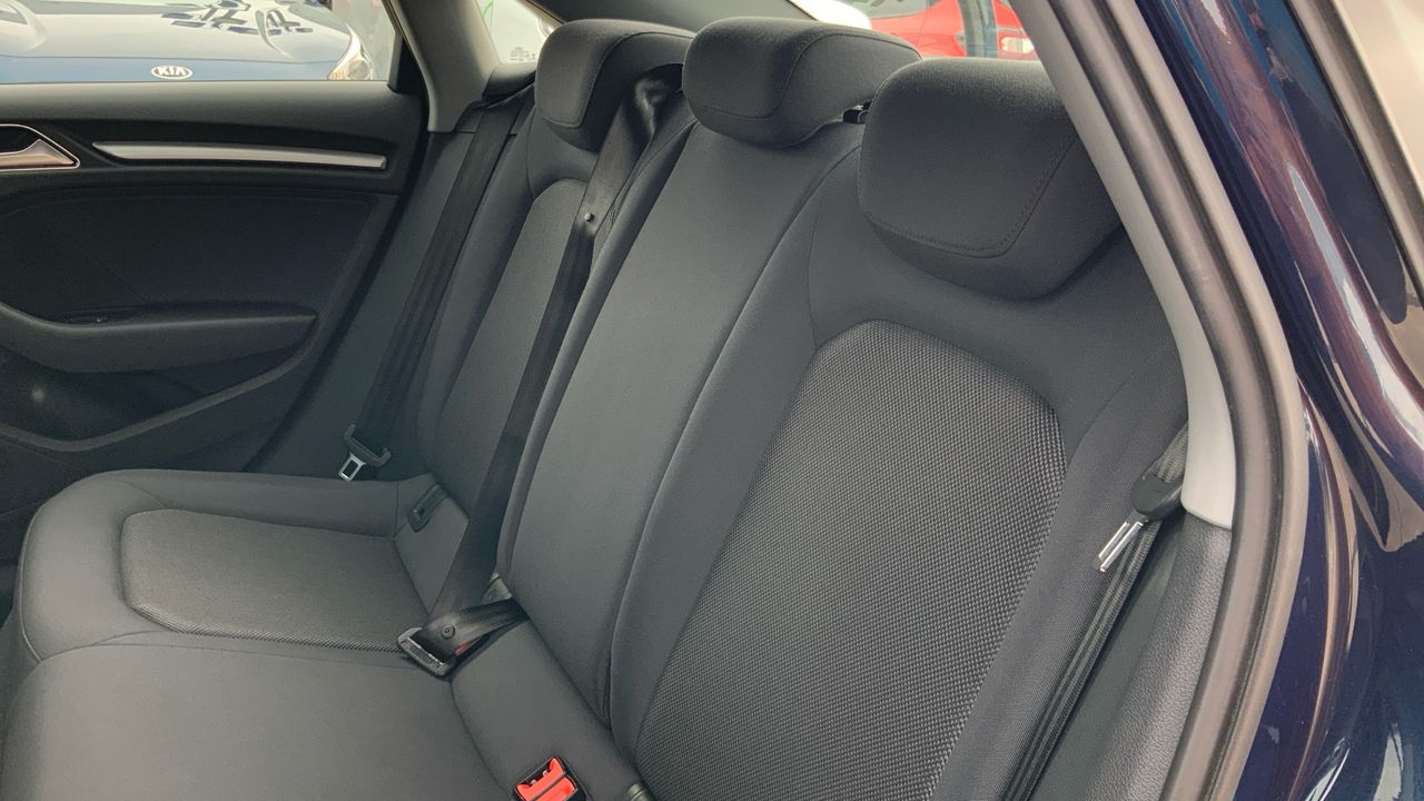 Audi A3 2.0 35 TDI S TRONIC 150 4P