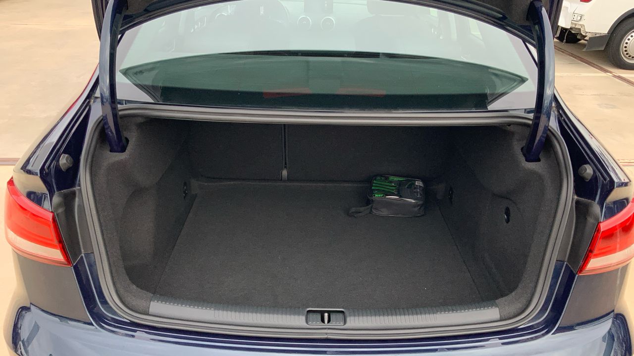 Audi A3 2.0 35 TDI S TRONIC 150 4P