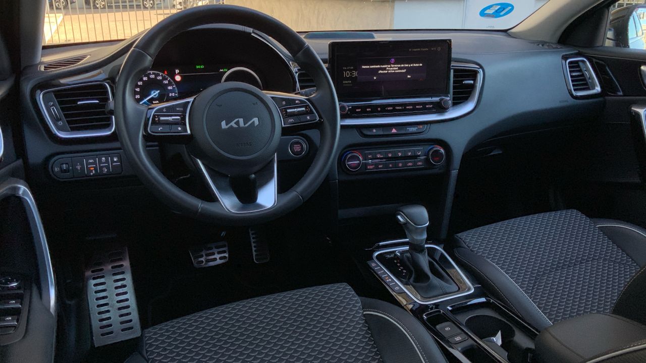 Kia XCeed 1.6 GDI PHEV EMOTION 141 5P