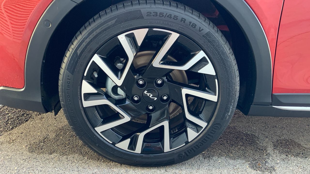 Kia XCeed 1.6 GDI PHEV EMOTION 141 5P