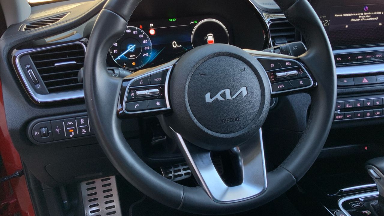 Kia XCeed 1.6 GDI PHEV EMOTION 141 5P