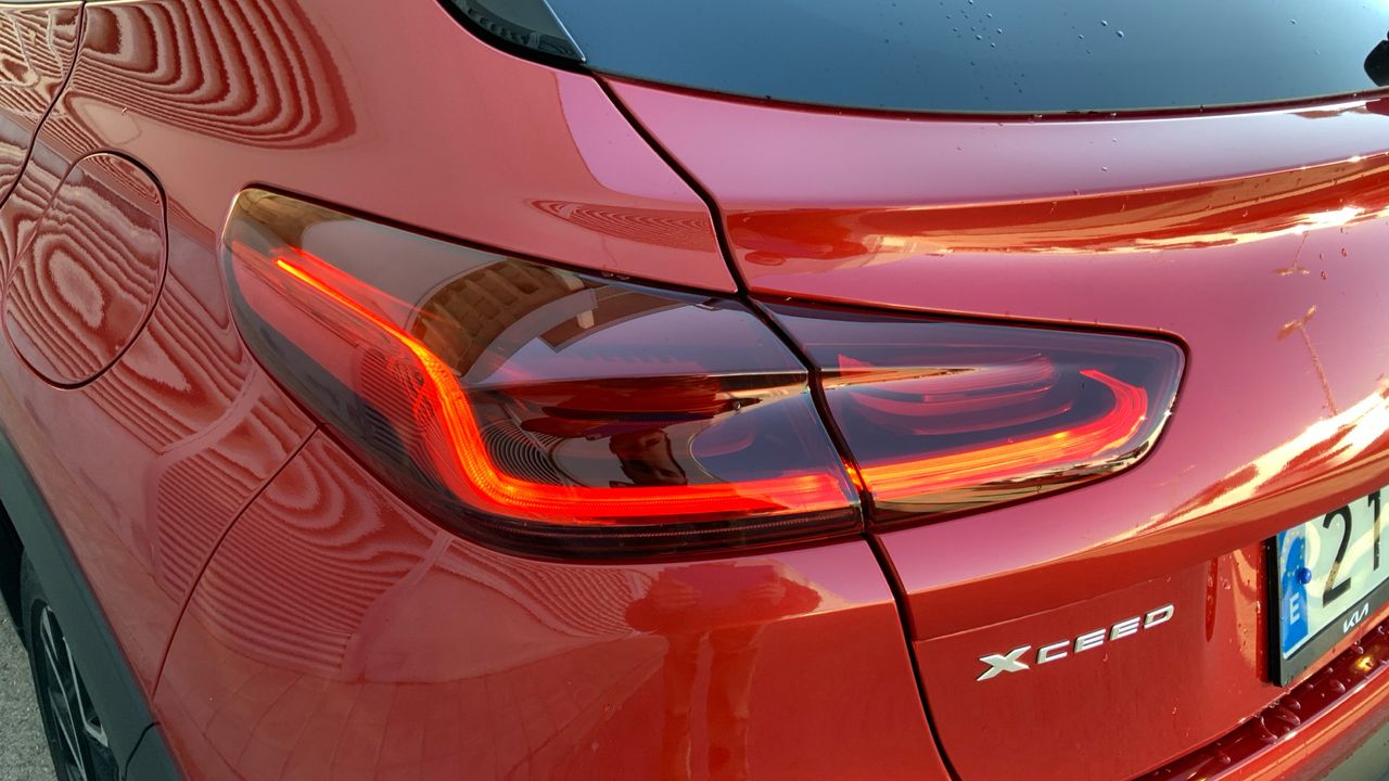Kia XCeed 1.6 GDI PHEV EMOTION 141 5P