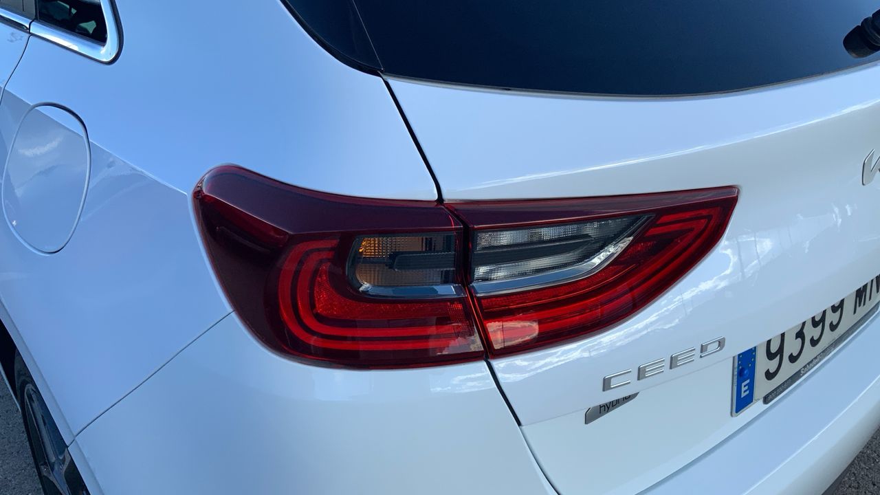 Kia Ceed 1.6 MHEV 100KW TECH 136 5P