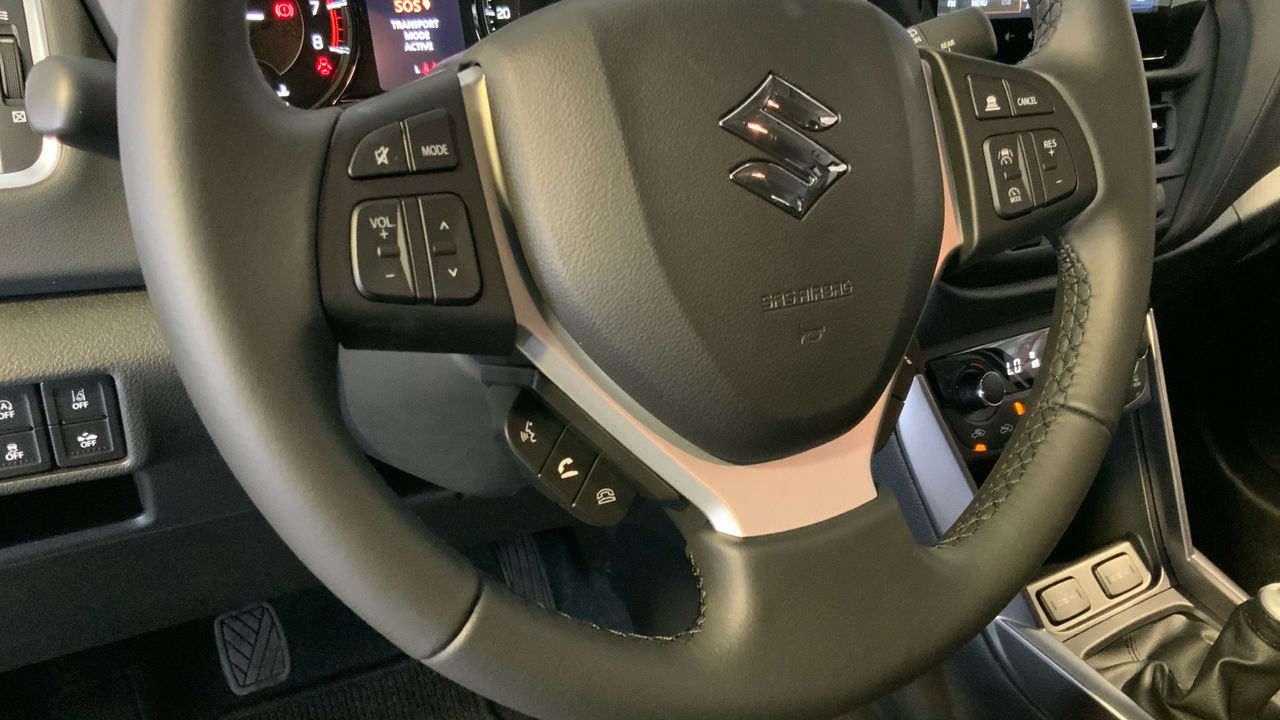 Suzuki SCross 1.4 BOOSTER MHEV S2 129 5P