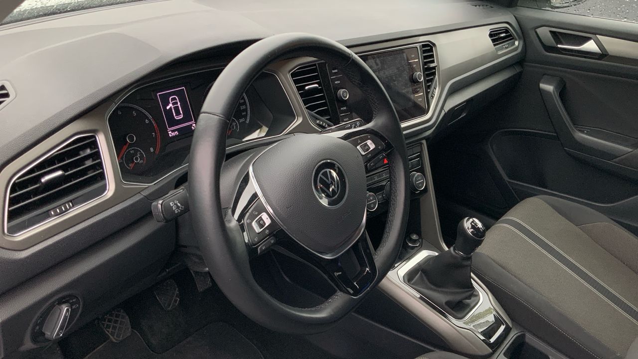 Volkswagen T-Roc 1.0 TSI 81KW ADVANCE R-LINE 110 5P