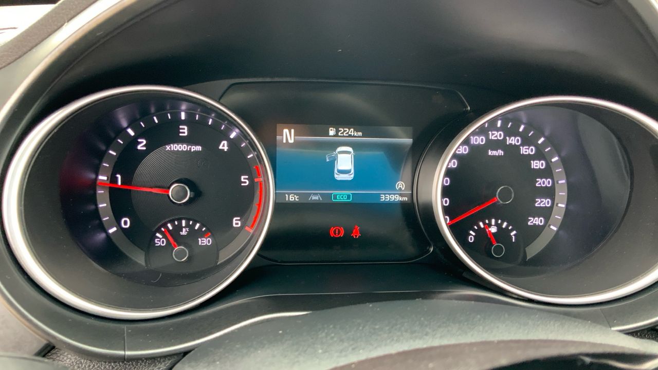 Kia Ceed 1.6 MHEV 100KW CONCEPT 136 5P