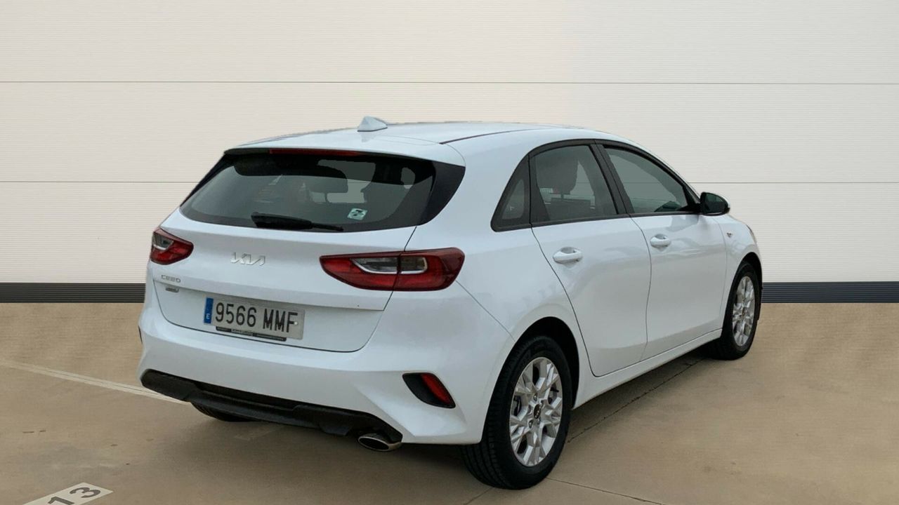 Kia Ceed 1.6 MHEV 100KW CONCEPT 136 5P