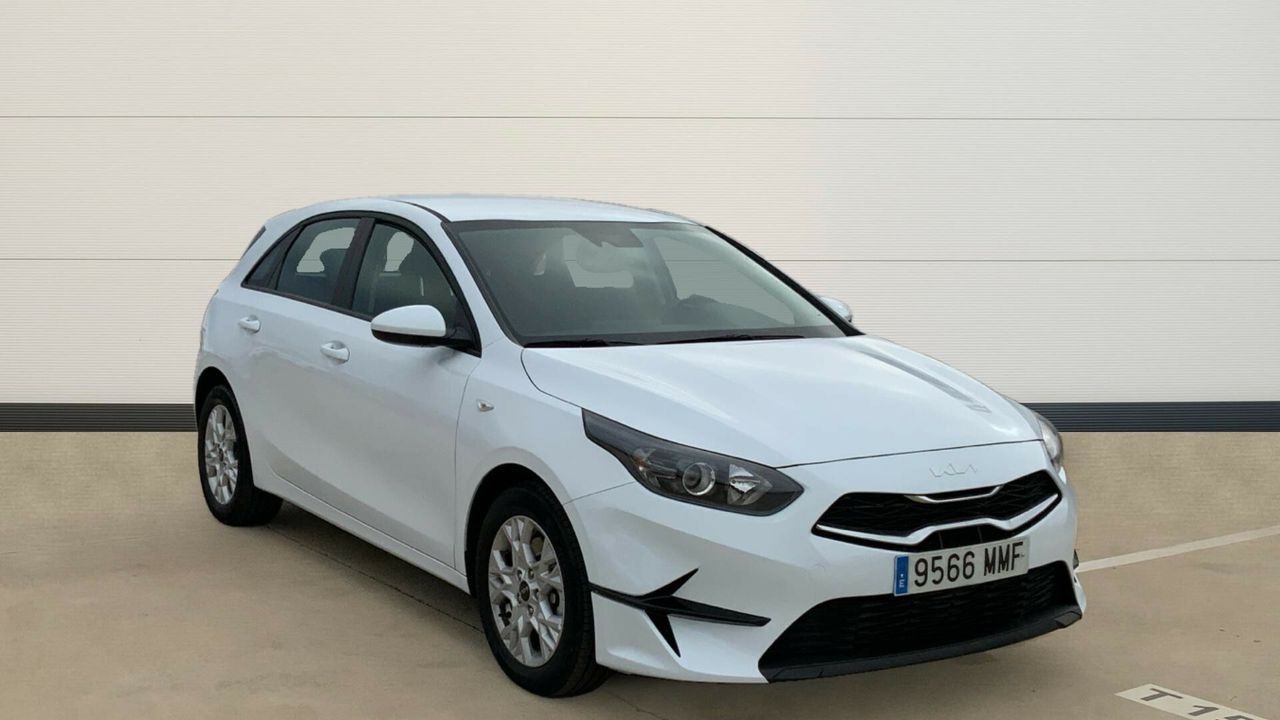Kia Ceed 1.6 MHEV 100KW CONCEPT 136 5P