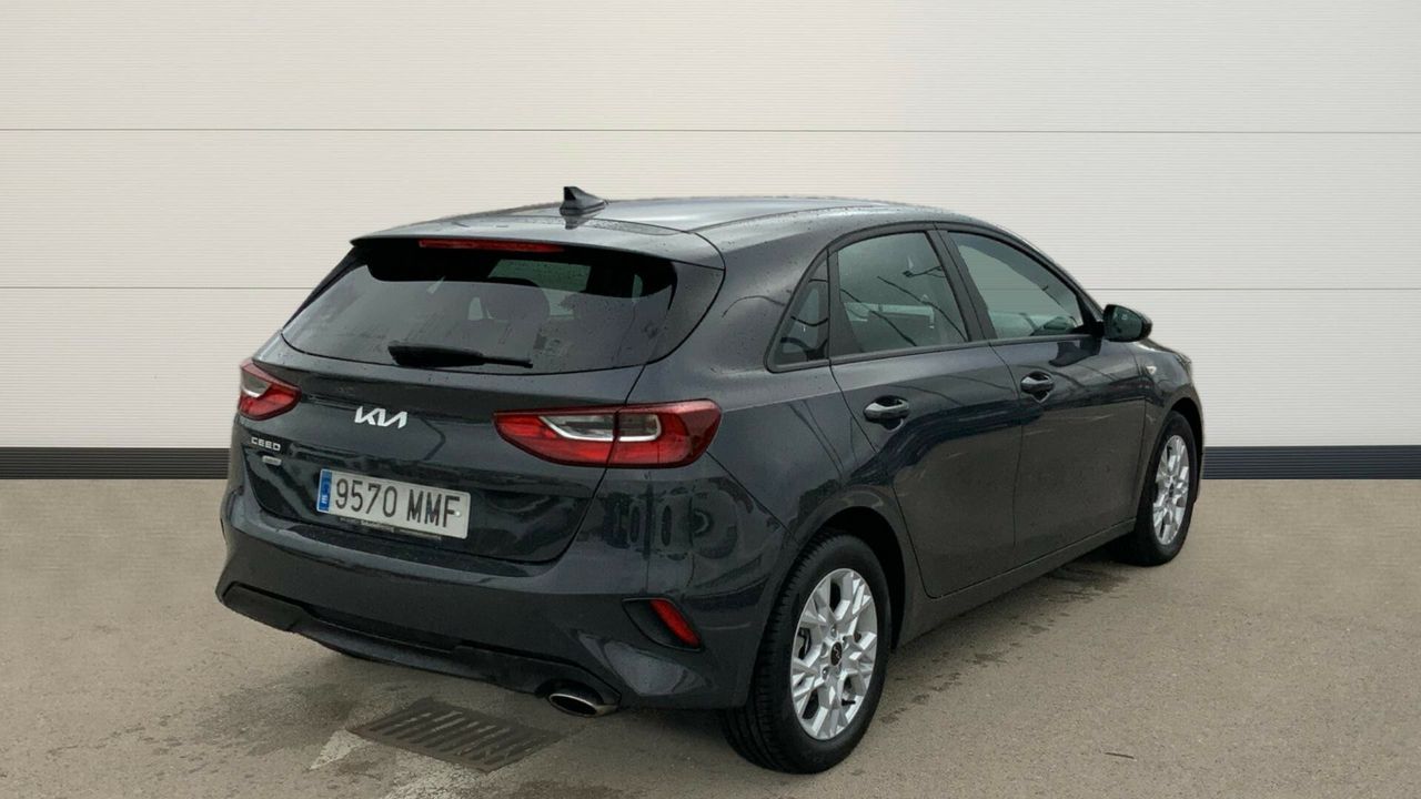 Kia Ceed 1.6 MHEV 100KW CONCEPT 136 5P