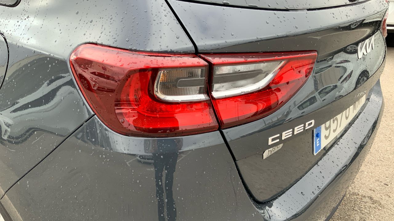 Kia Ceed 1.6 MHEV 100KW CONCEPT 136 5P