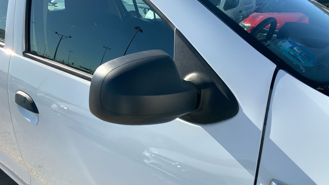 Dacia Sandero 1.0 TCE GLP 100 ESSENTIAL 100 5P