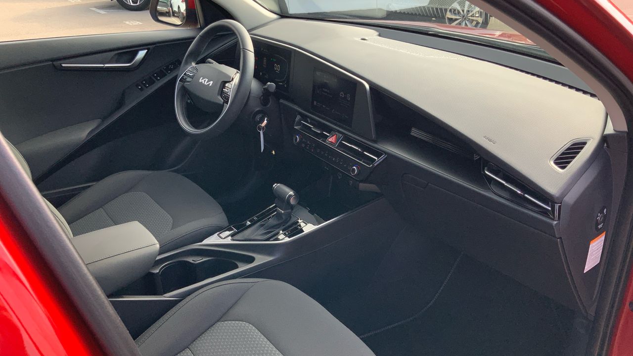 Kia Niro 1.6 GDI HEV CONCEPT 141 5P