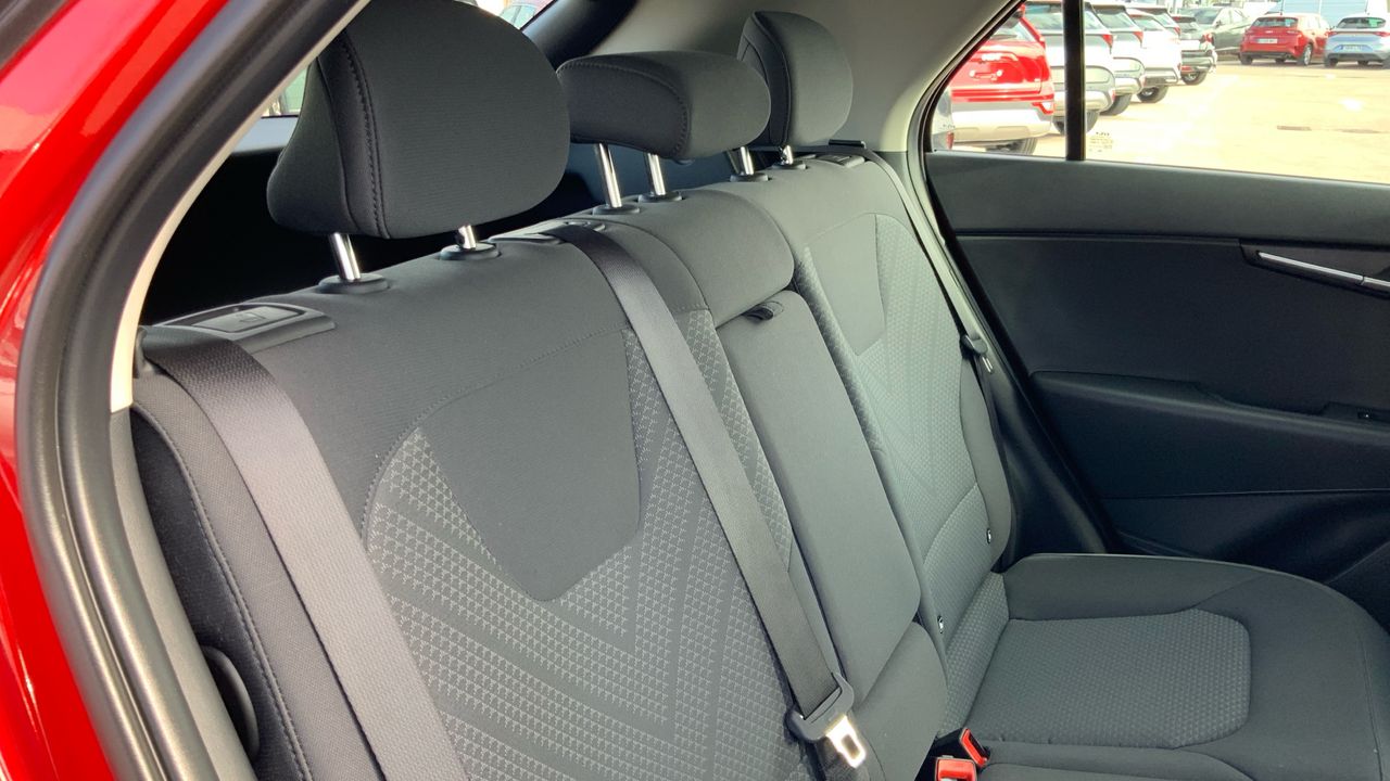 Kia Niro 1.6 GDI HEV CONCEPT 141 5P