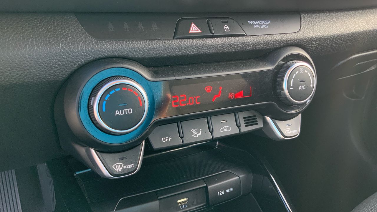 Kia Rio 1.0 T-GDI MHEV IMT 74KW DRIVE 100 5P