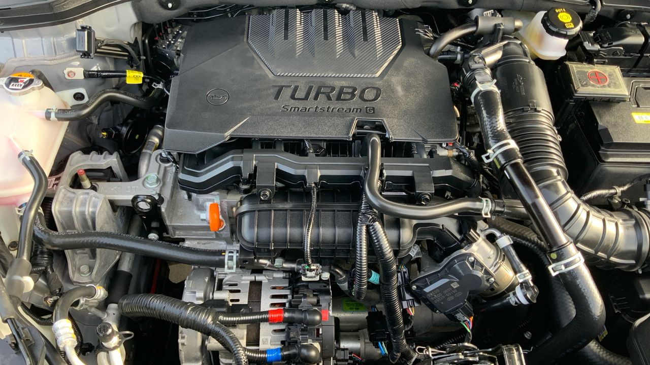 Hyundai Kona 1.0 TGDI MHEV MAXX 2WD 120 5P