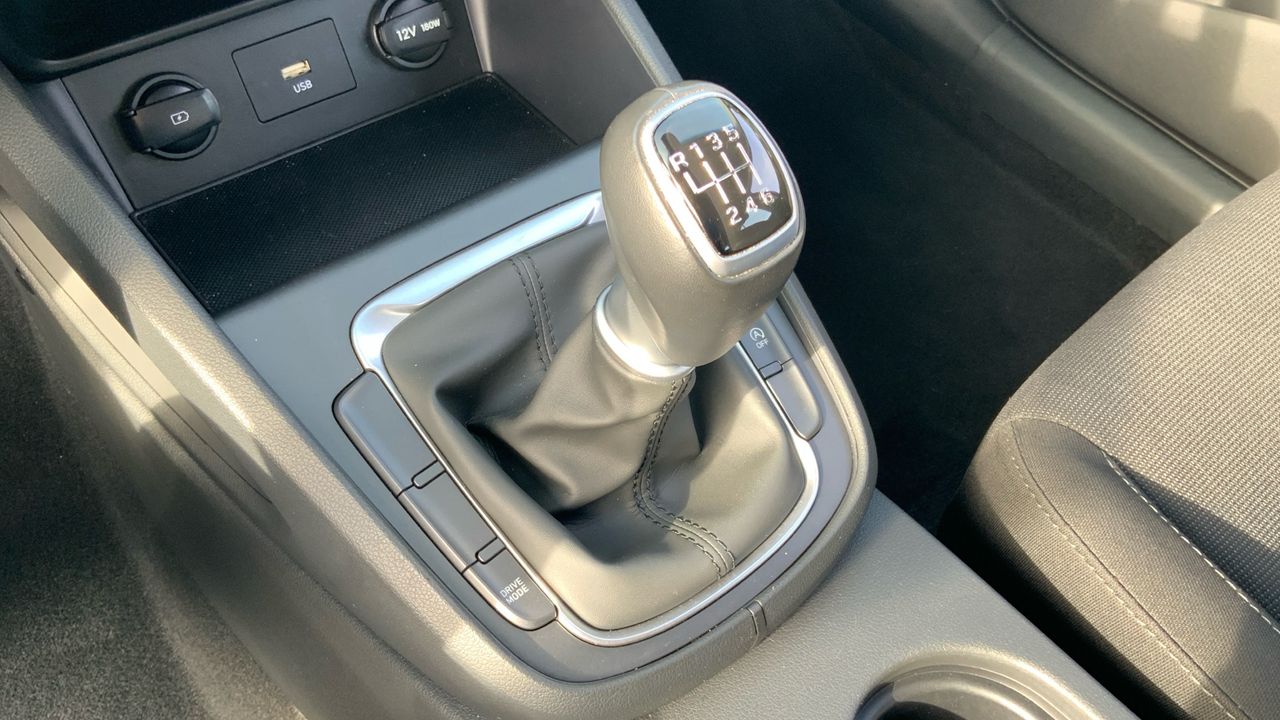 Hyundai Kona 1.0 TGDI MHEV MAXX 2WD 120 5P