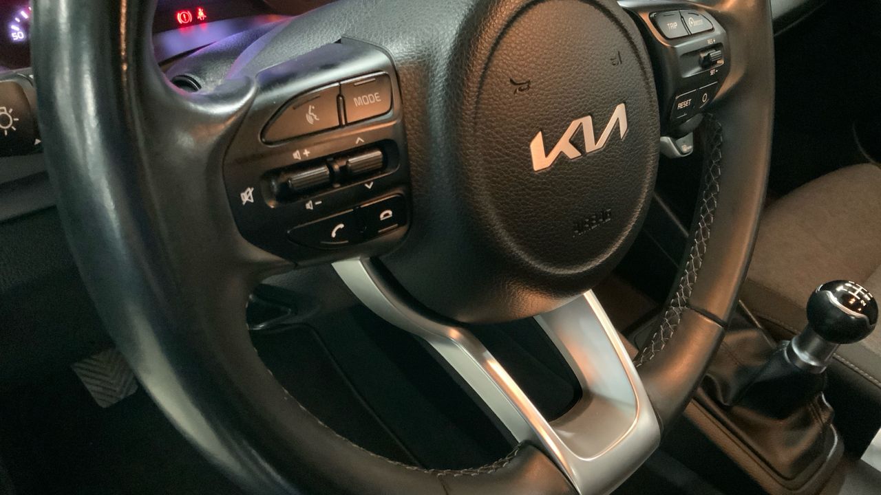 Kia Stonic 1.2 DPI CONCEPT 84 5P