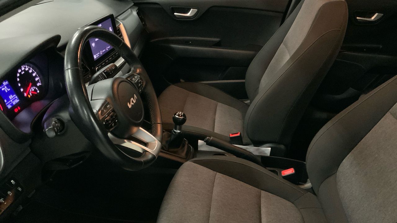 Kia Stonic 1.2 DPI CONCEPT 84 5P