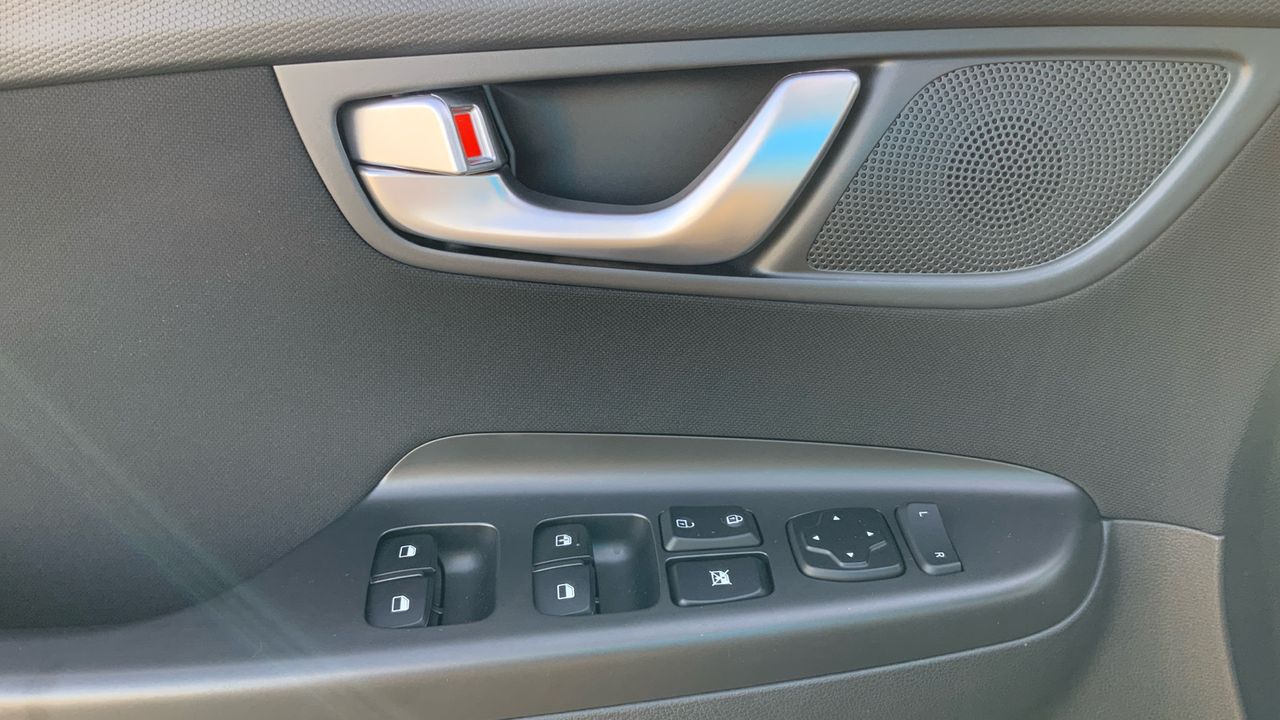 Hyundai Kona 1.0 TGDI MHEV MAXX 2WD 120 5P