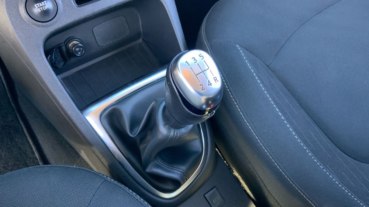Renault Captur 0.9 TCE LIMITED 66KW 90 5P