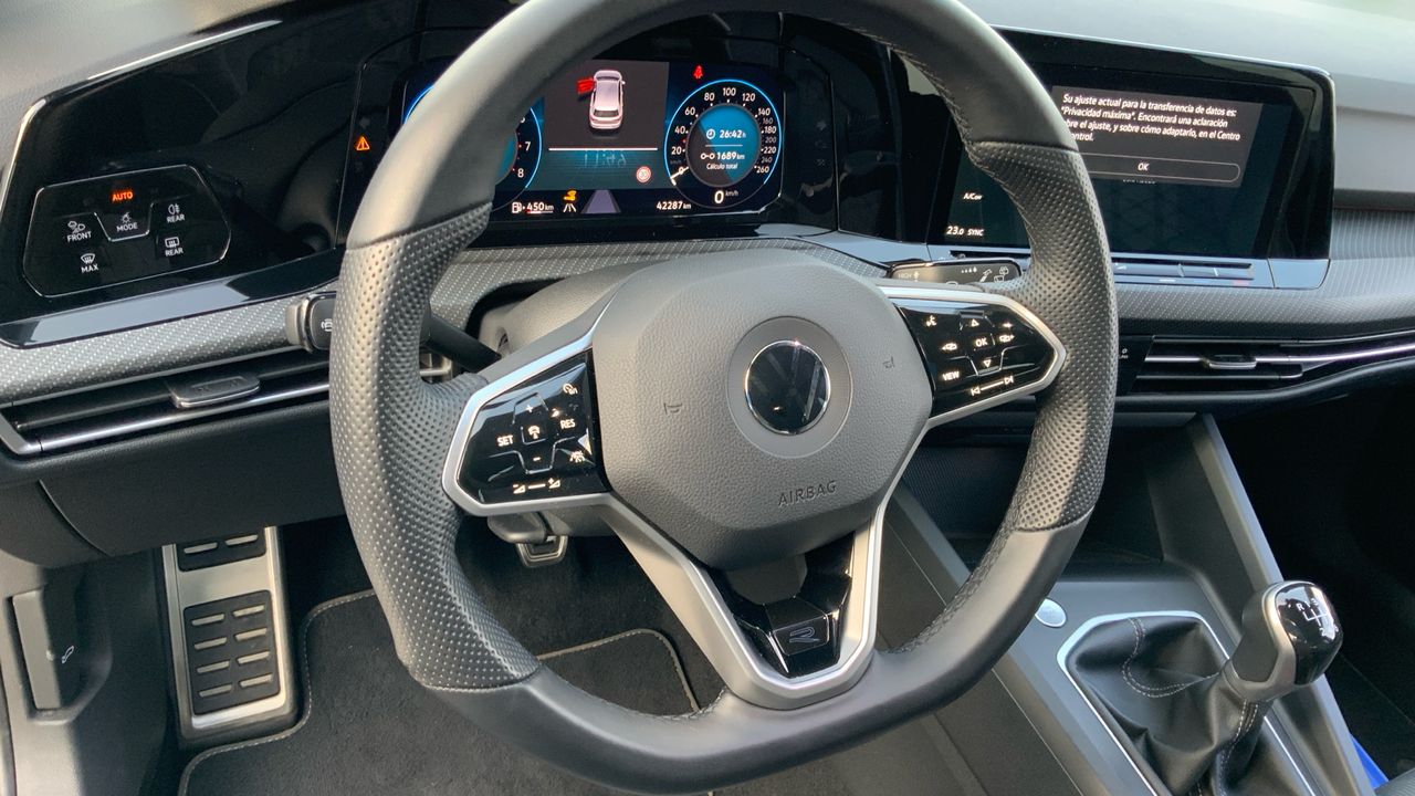 Volkswagen Golf 1.5 TSI 110KW R-LINE 150 5P