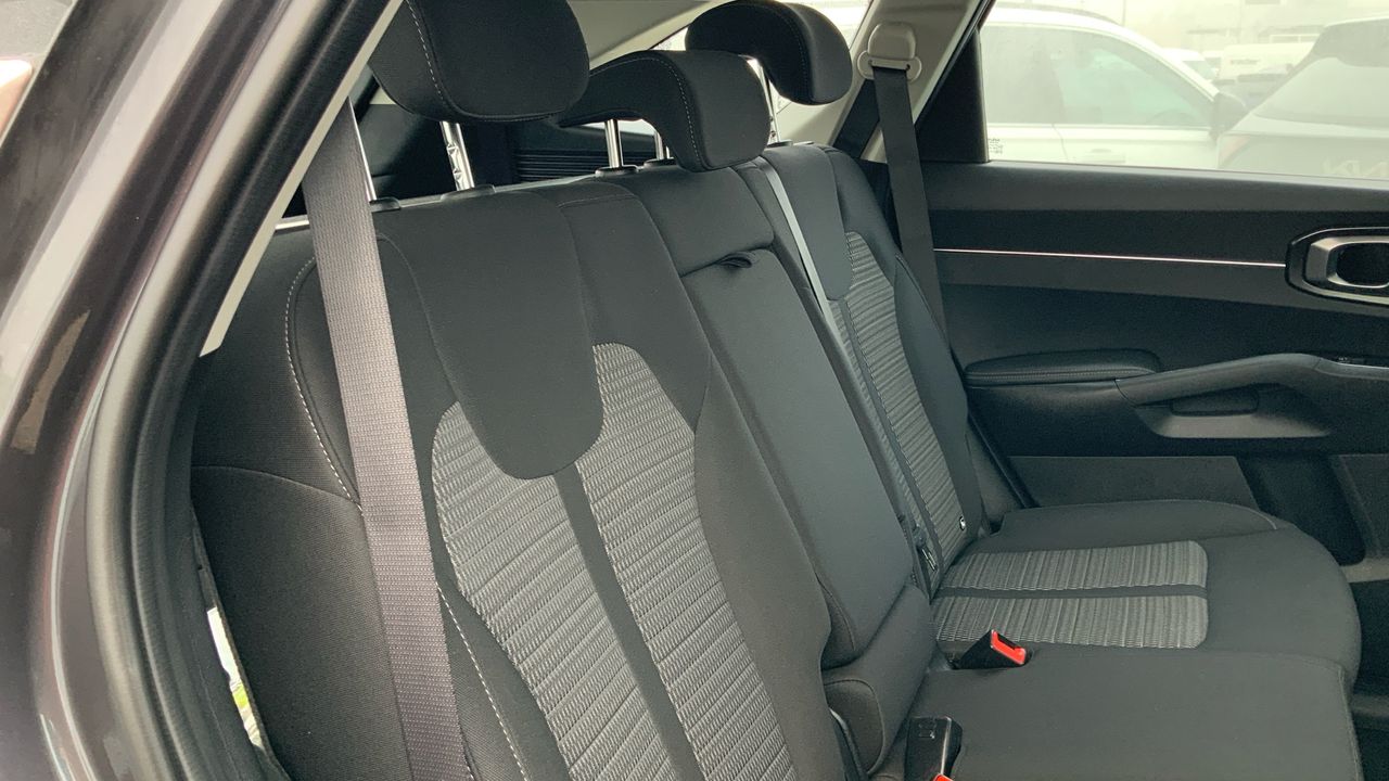 Kia Sorento 1.6 T-GDI PHEV DRIVE AUTO 4WD 265 5P 7 Plazas