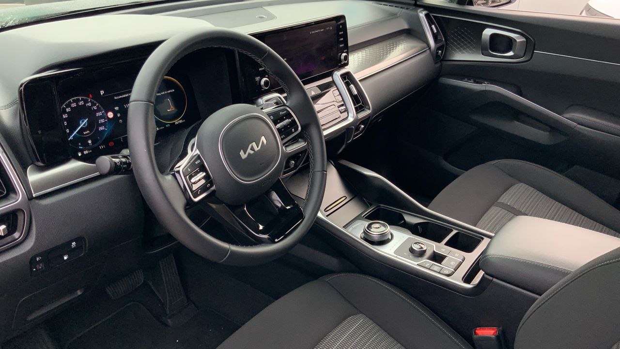 Kia Sorento 1.6 T-GDI PHEV DRIVE AUTO 4WD 265 5P 7 Plazas