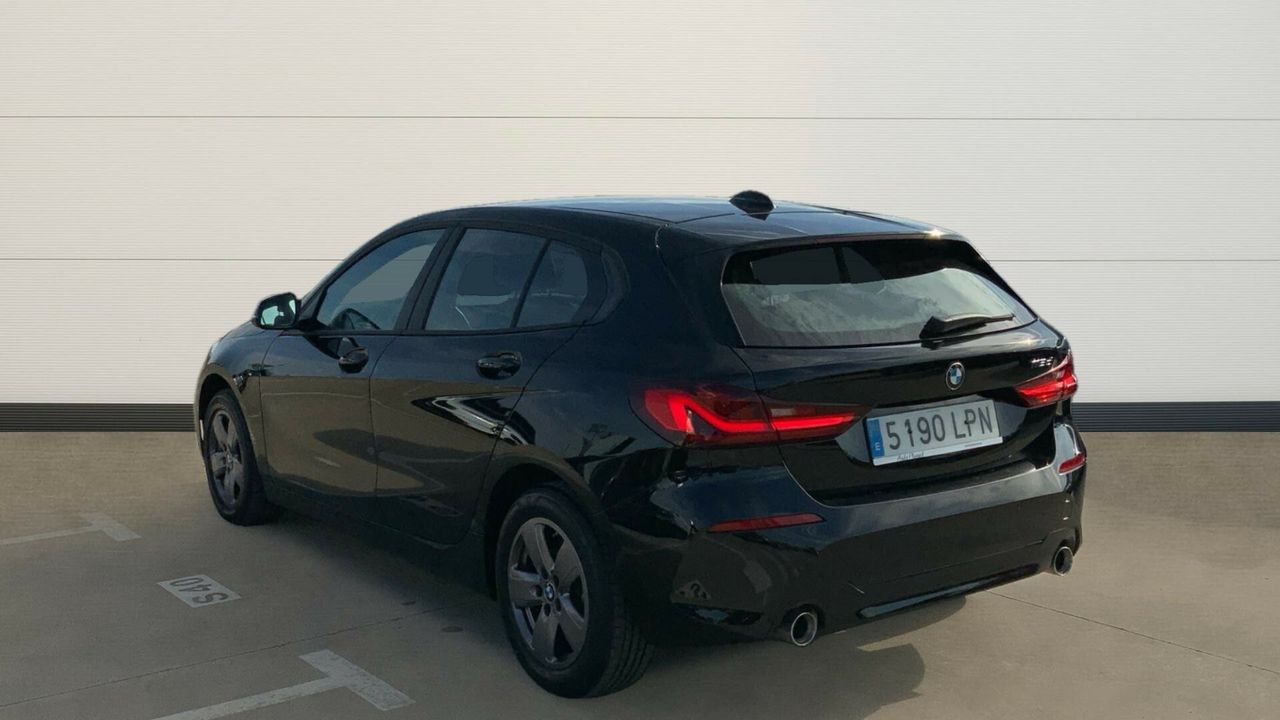 BMW Serie 1 2.0 118D BUSINESS AUTO 150 5P