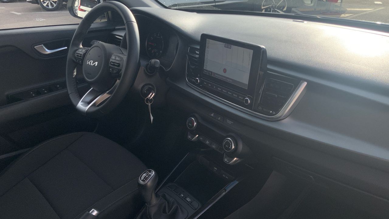 Kia Rio 1.0 T-GDI MHEV IMT 74KW DRIVE 100 5P